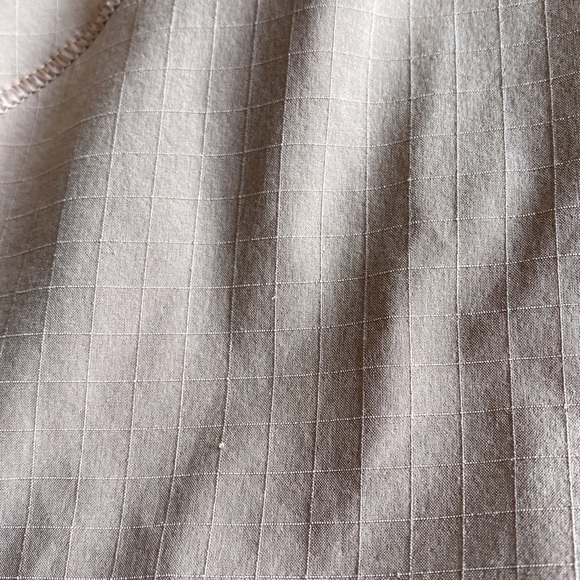 🌟Host Pick🌟Lululemon Lightweight Stretch Running Short Sleeve Shirt - Picture 12 of 15